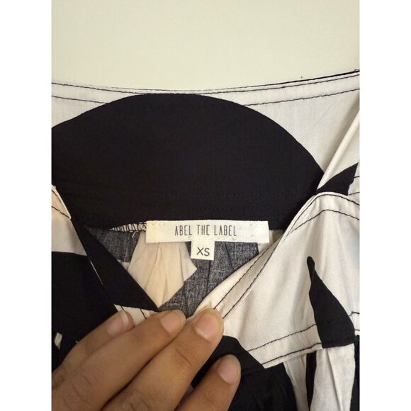 Anthropologie Abel The Label Abstract Print flowy maxi Dress in Black size XS - Picture 4 of 7